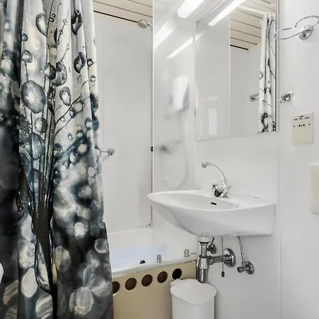1 Bedroom Gorgeous In Διαμέρισμα
